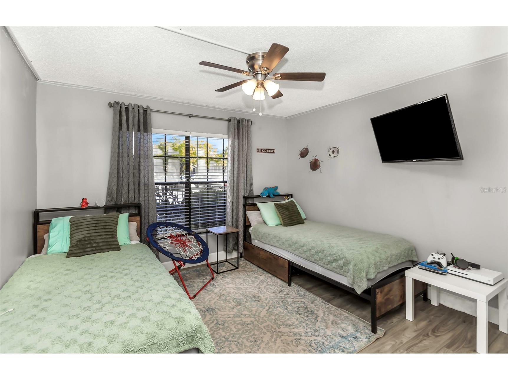 3323 Crystal Court E #B Palm Harbor FL 34685 TB8488585 image21