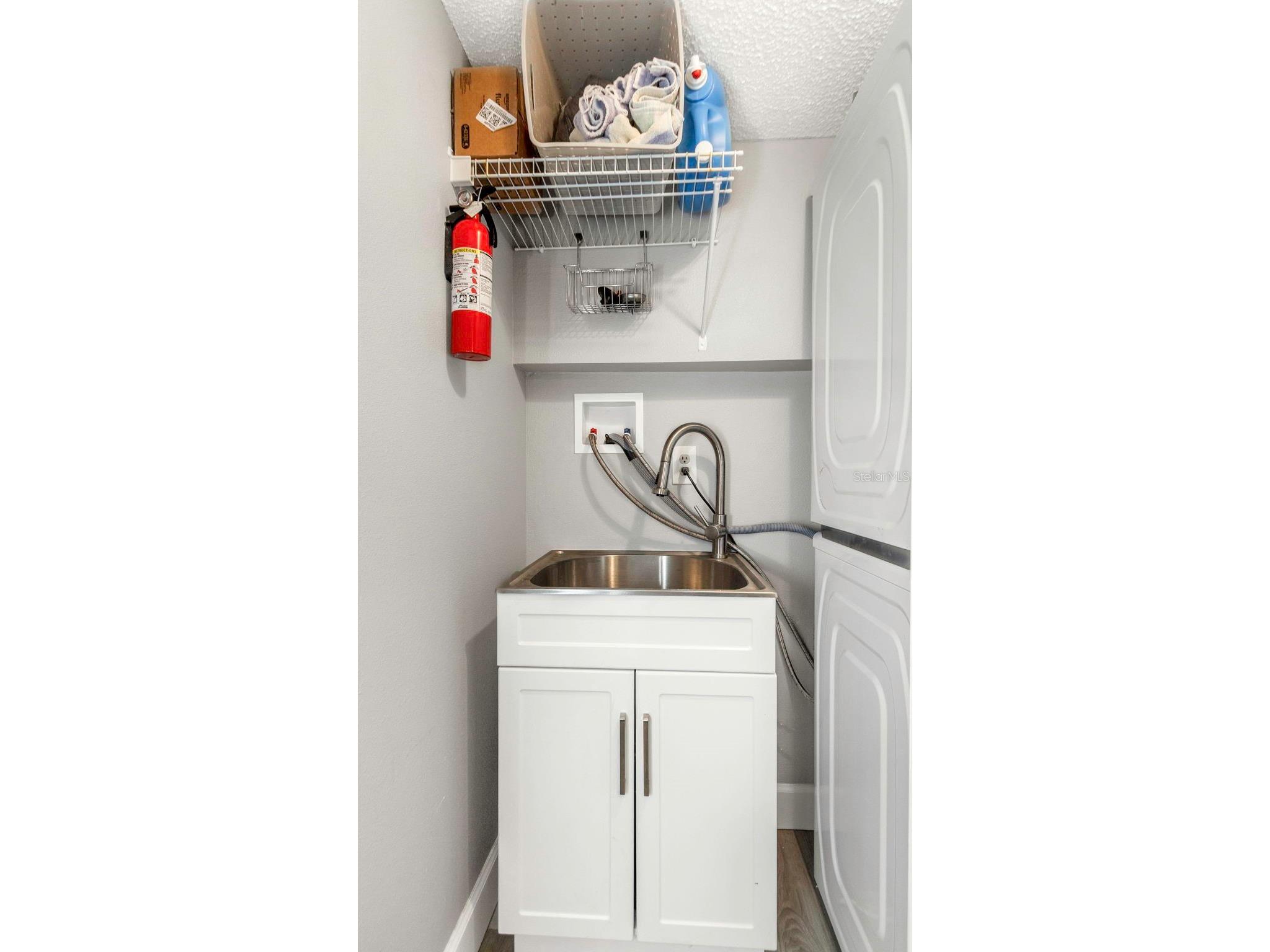 3323 Crystal Court E #B Palm Harbor FL 34685 TB8488585 image32