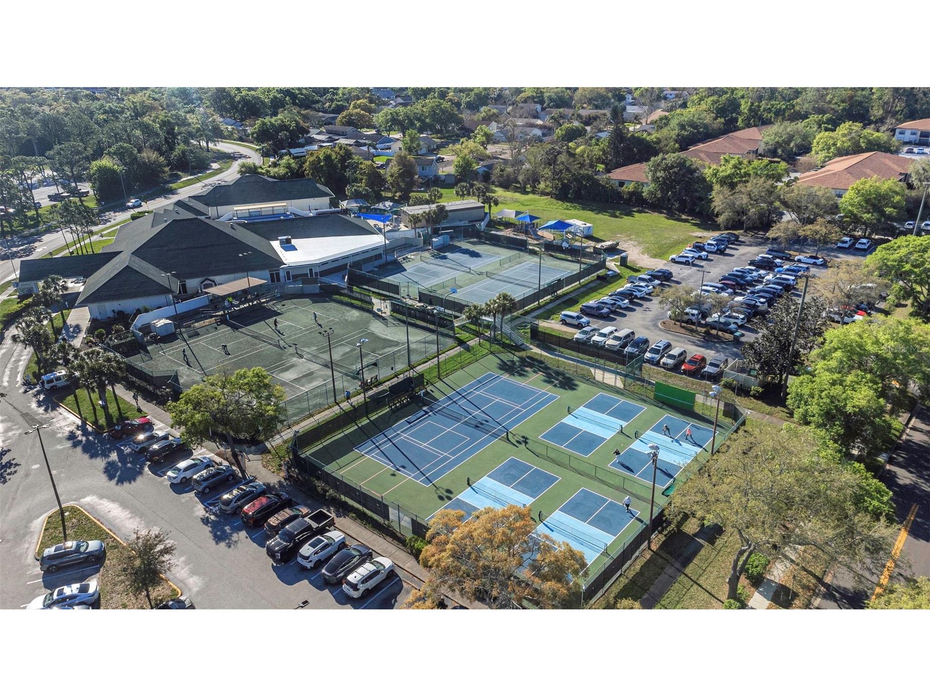 3323 Crystal Court E #B Palm Harbor FL 34685 TB8488585 image42