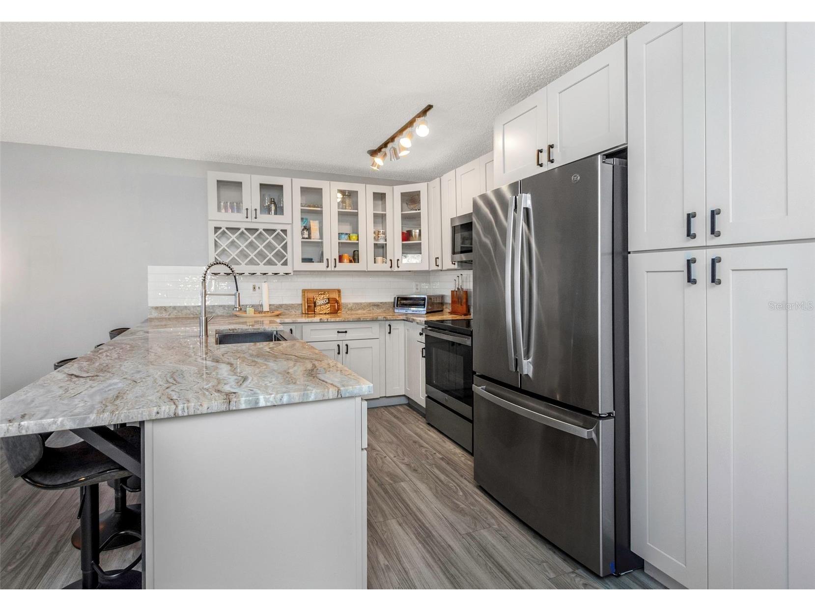 3323 Crystal Court E #B Palm Harbor FL 34685 TB8488585 image8