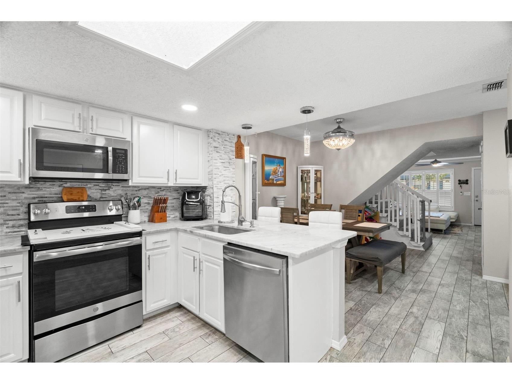 3323 Fox Hunt Drive Palm Harbor FL 34683 TB8519475 image10