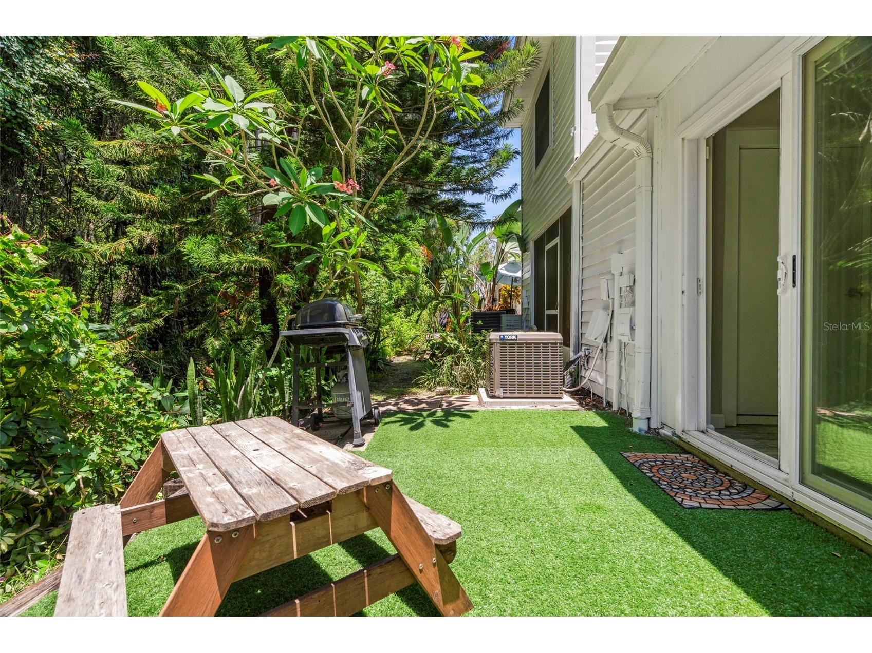 3323 Fox Hunt Drive Palm Harbor FL 34683 TB8519475 image25