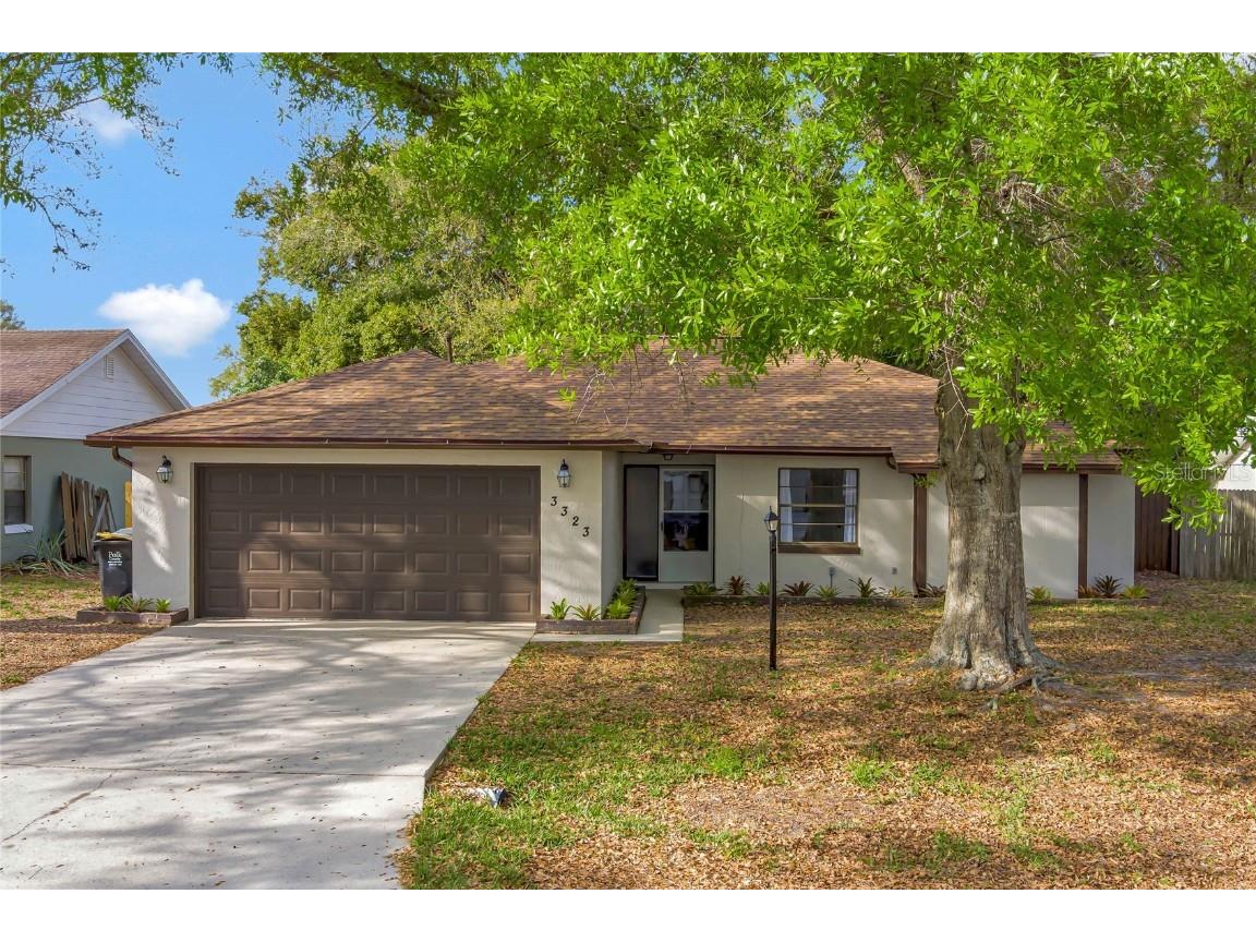 3323 Fox Ridge Drive Winter Haven FL 33884 P4933933 image1