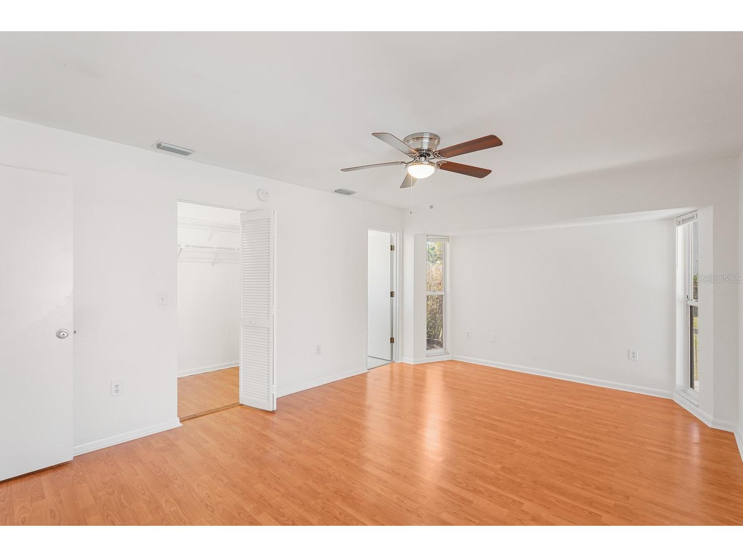 3323 Meadow Run Circle Venice FL 34293 TB8487634 image22