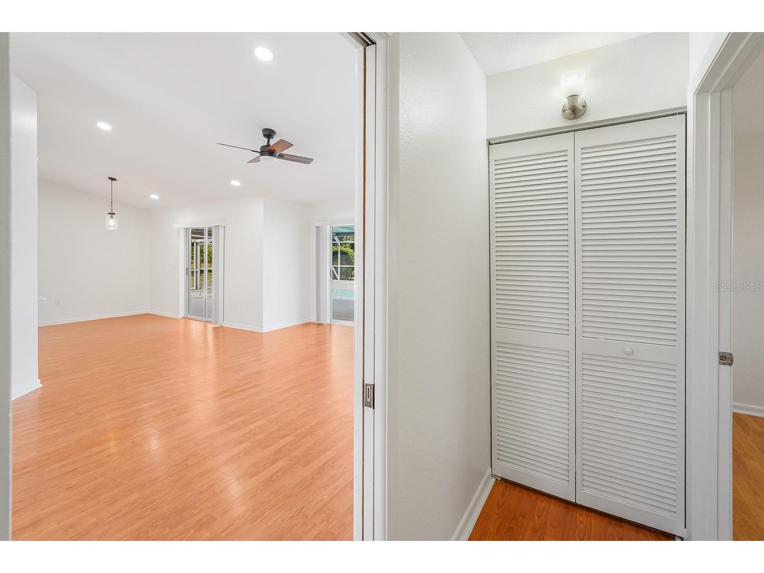 3323 Meadow Run Circle Venice FL 34293 TB8487634 image28