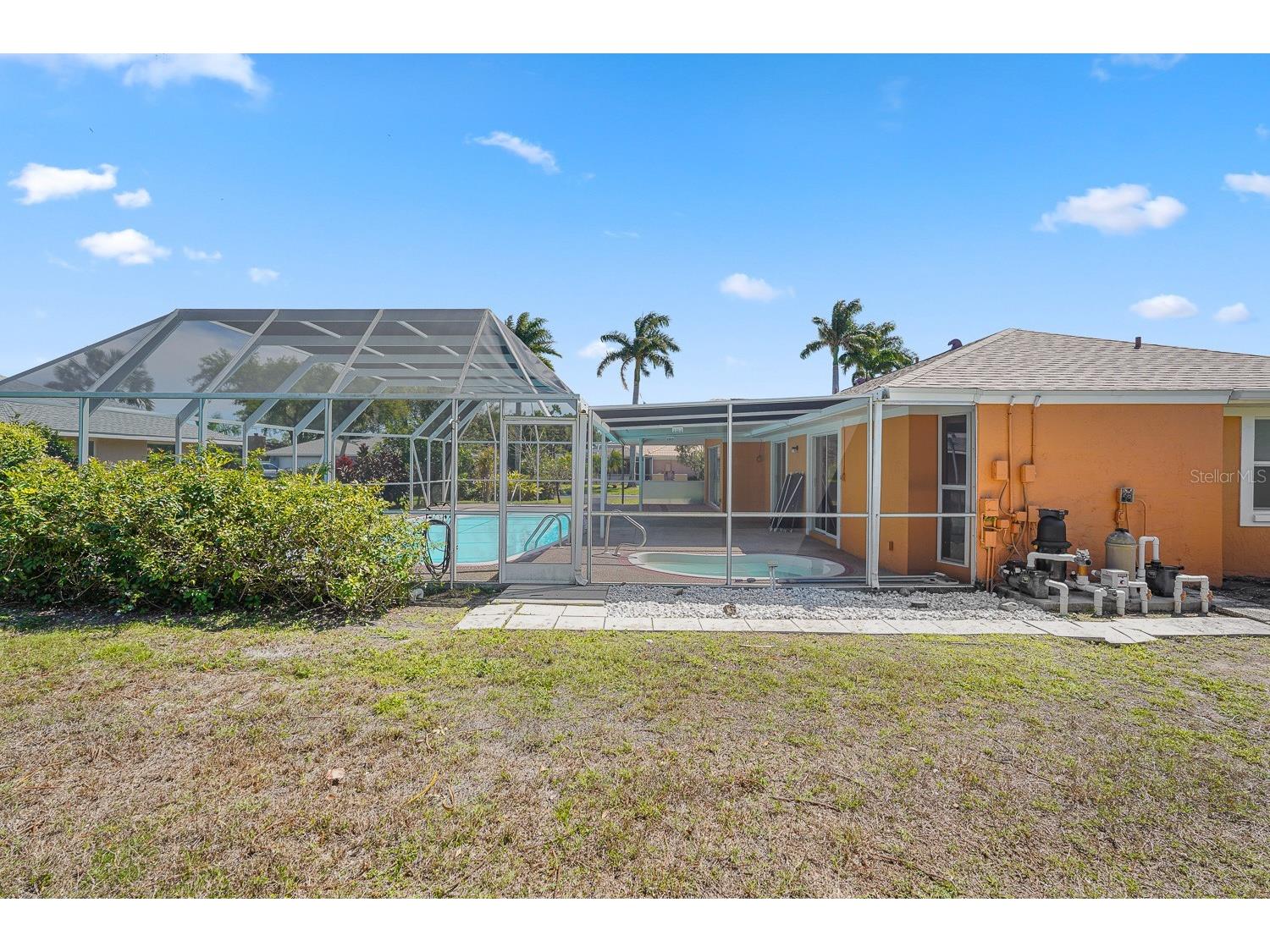3323 Meadow Run Circle Venice FL 34293 TB8487634 image41