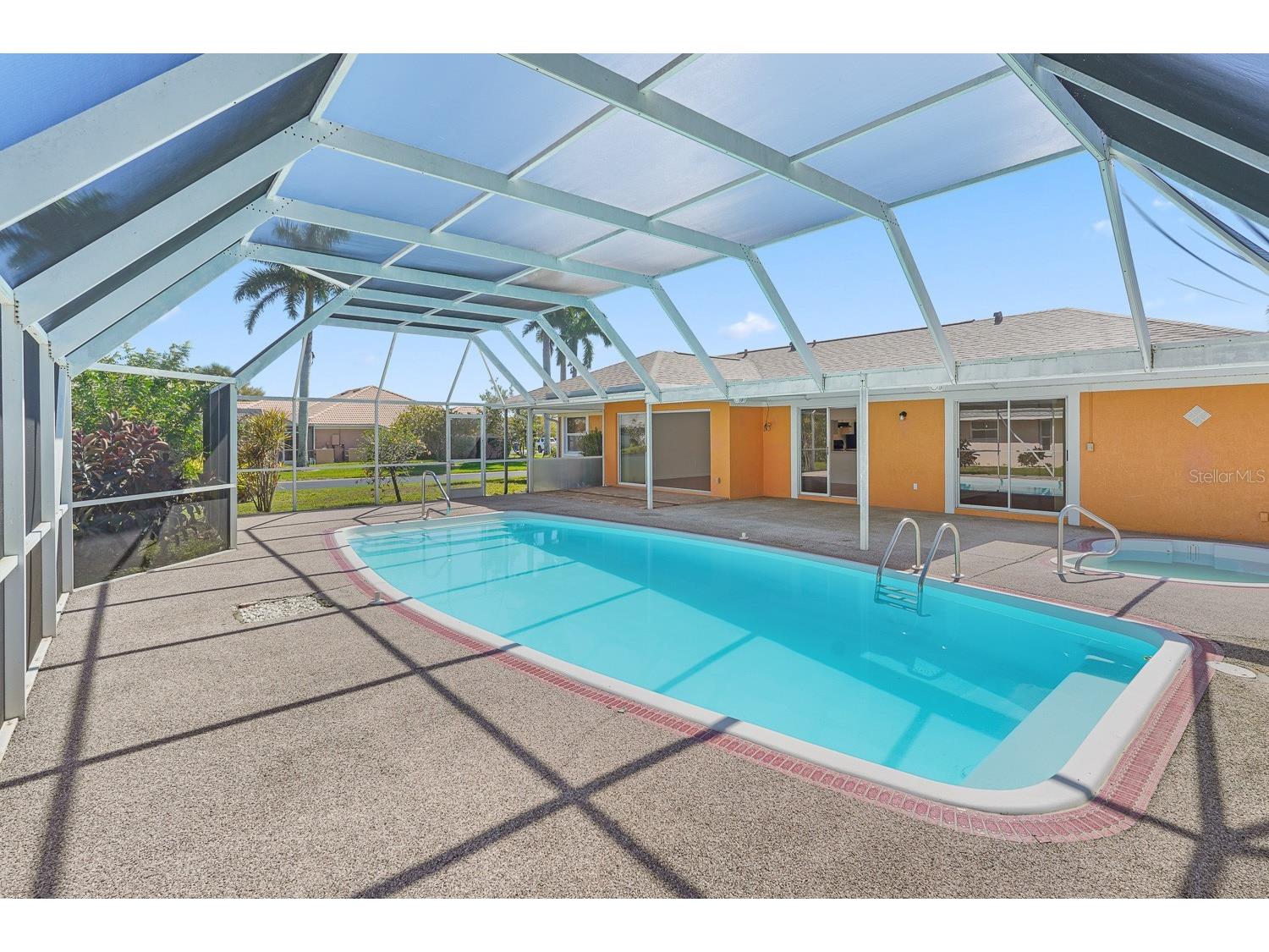 3323 Meadow Run Circle Venice FL 34293 TB8487634 image42