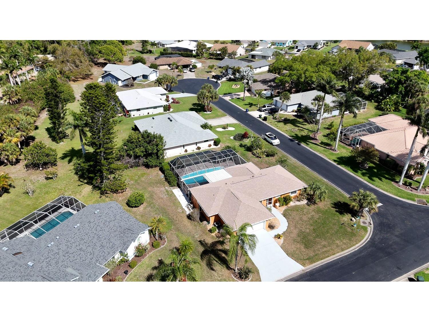 3323 Meadow Run Circle Venice FL 34293 TB8487634 image58