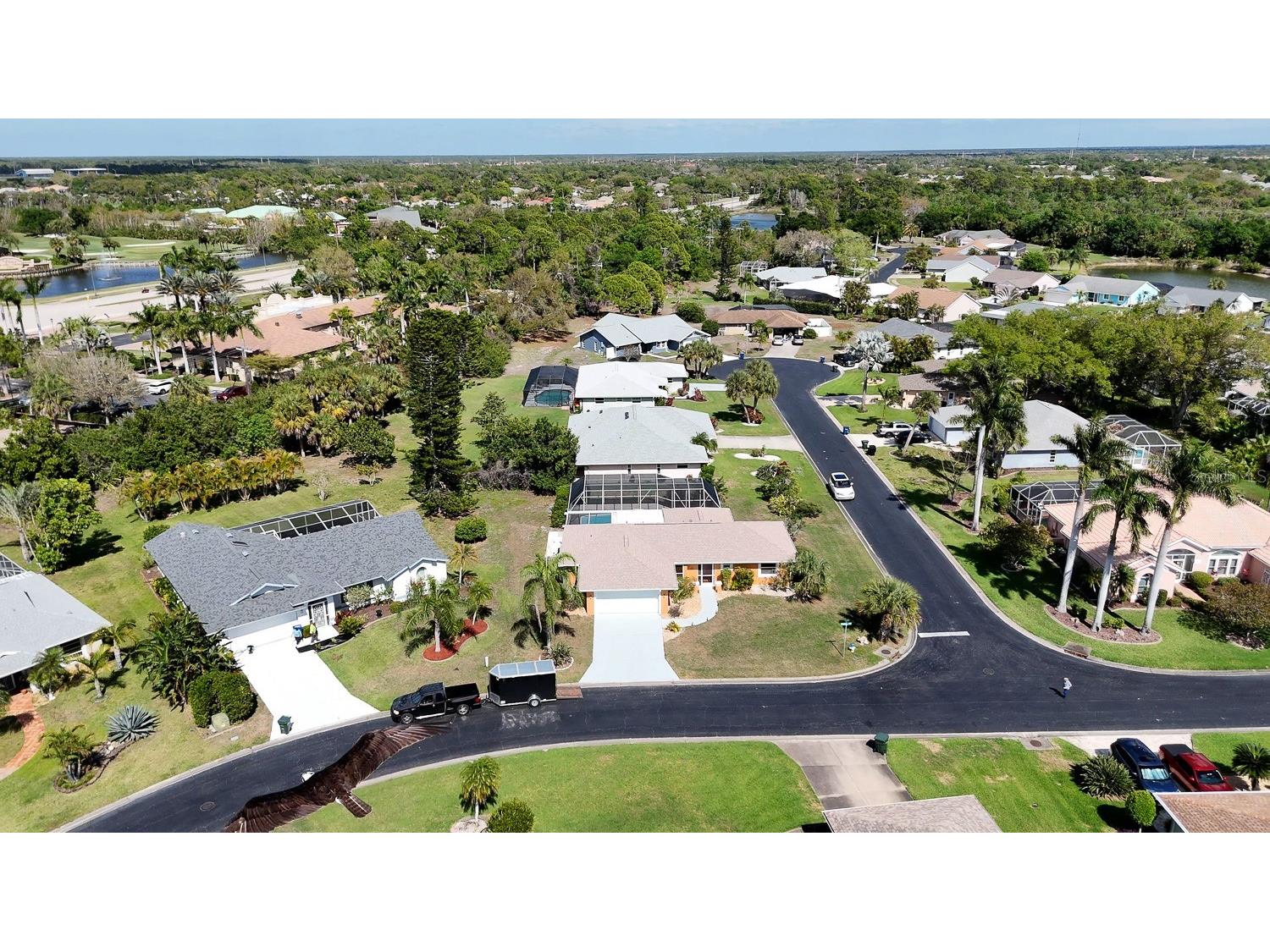 3323 Meadow Run Circle Venice FL 34293 TB8487634 image59