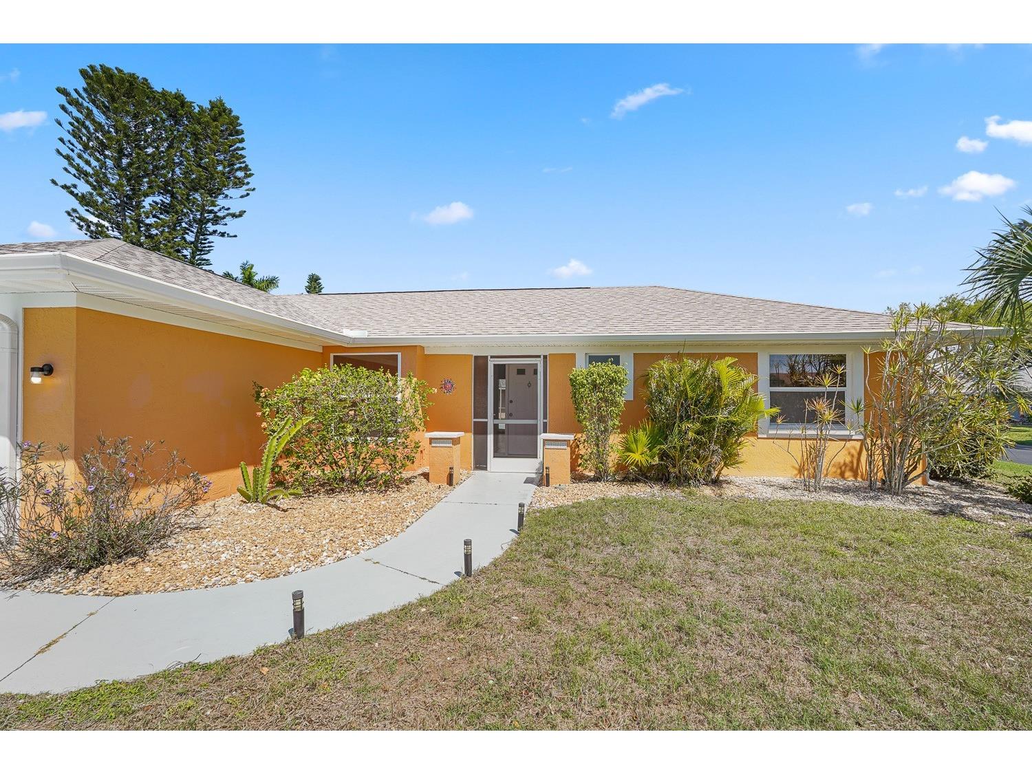 3323 Meadow Run Circle Venice FL 34293 TB8487634 image8
