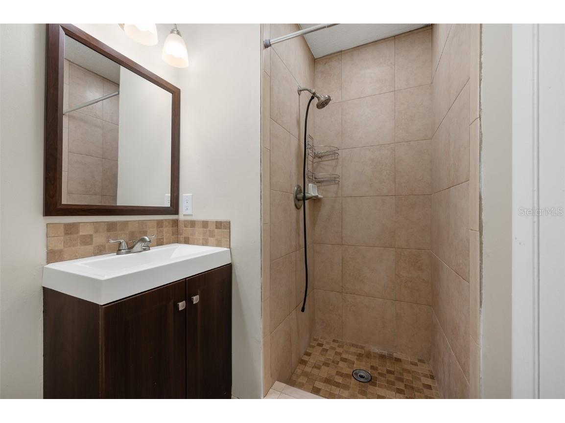 3323 NW 21st Drive #G3 Gainesville FL 32605 GC533440 image12