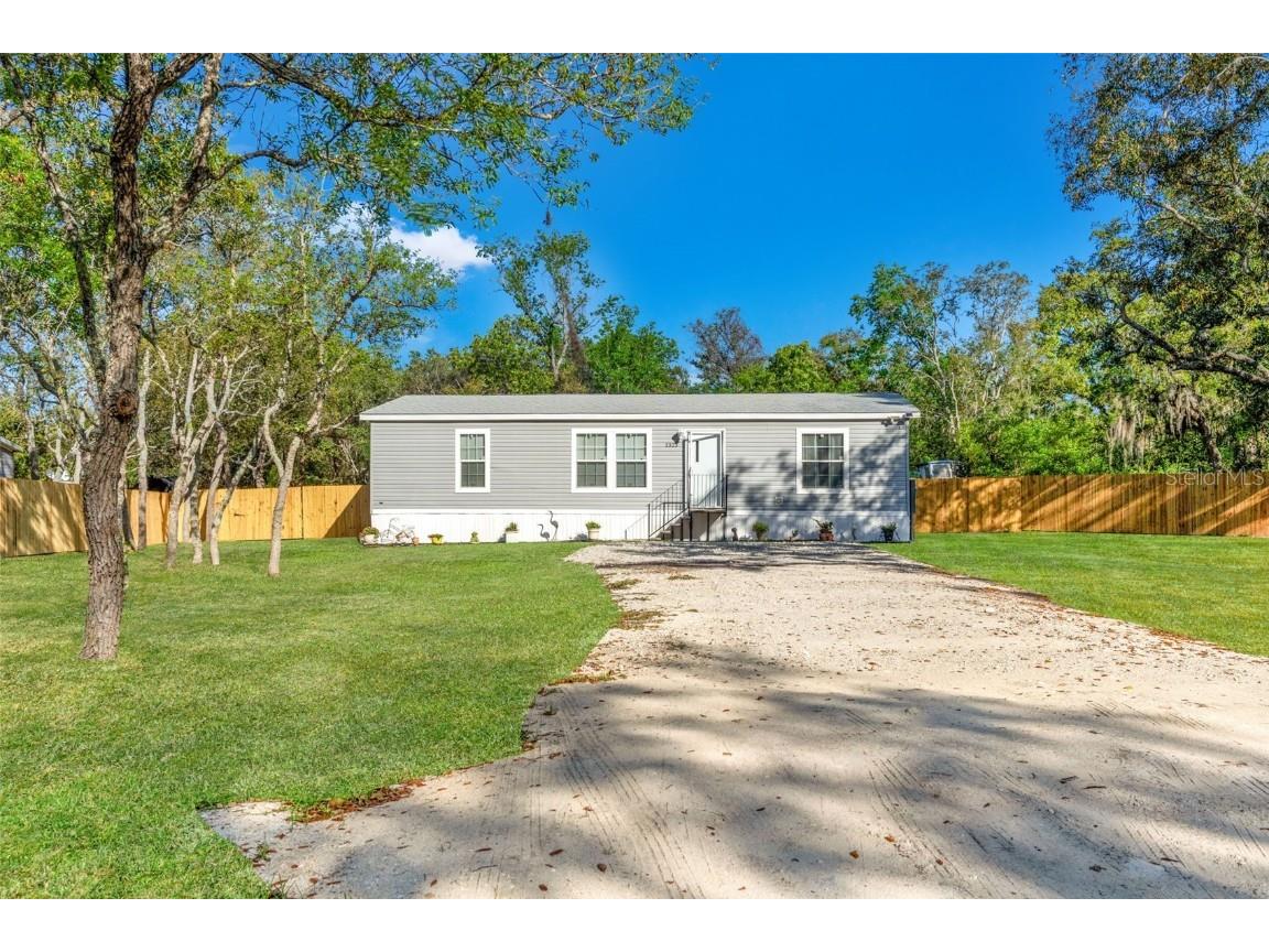 3323 Parlow Avenue Spring Hill FL 34606 W7872018 image1