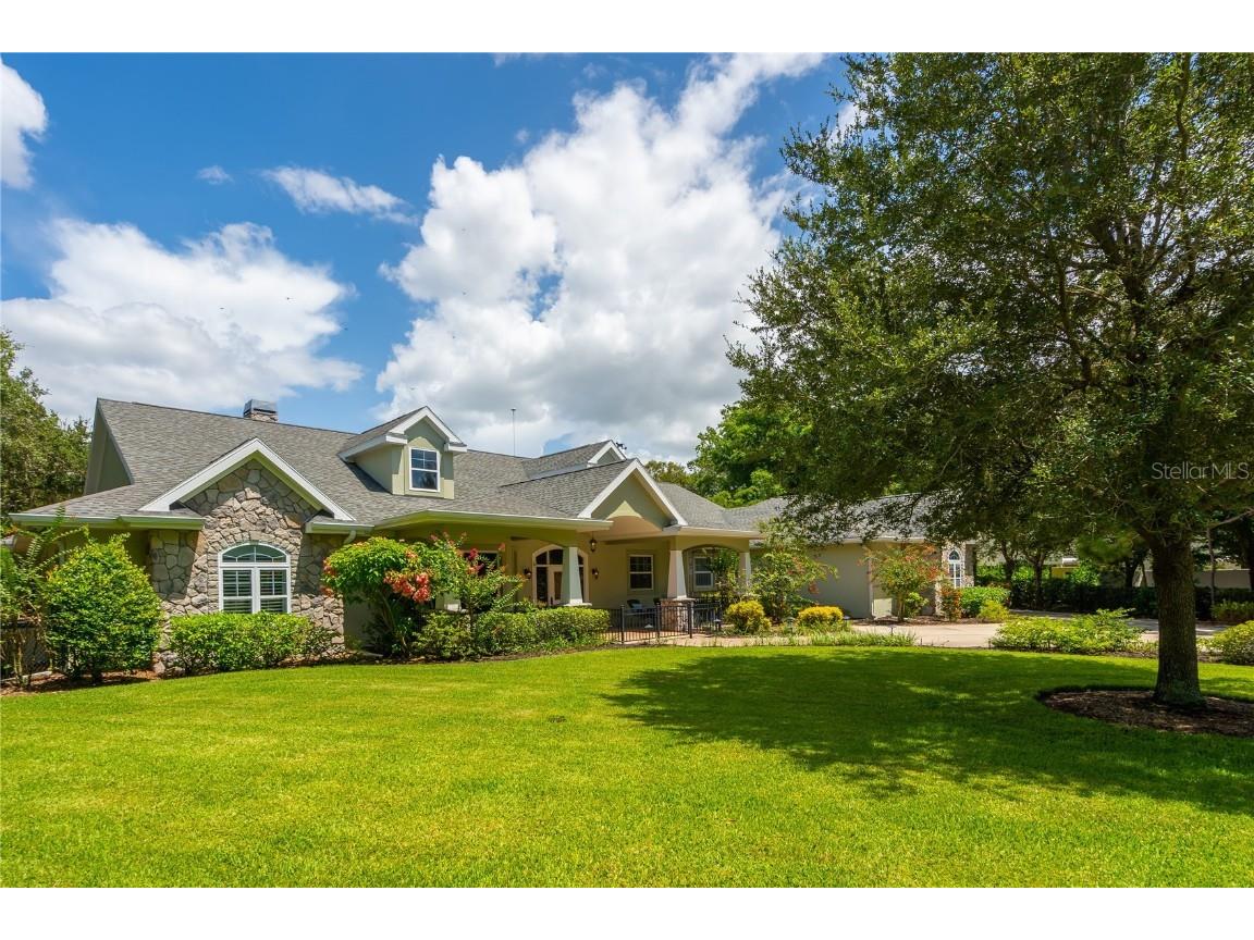 3323 W Forest Lake Circle Sarasota FL 34232 - OLD FOREST LAKE A4544335 image1