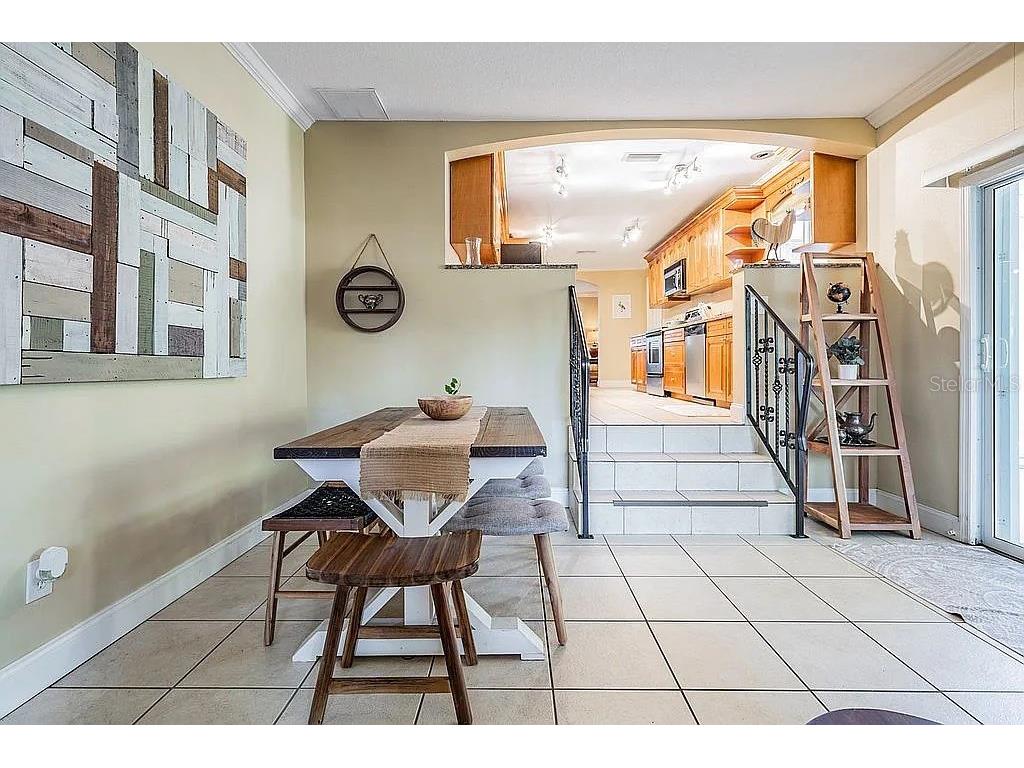 3323 W Walnut Street Tampa FL 33607 TB8443262 image18