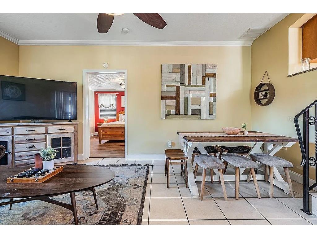 3323 W Walnut Street Tampa FL 33607 TB8443262 image19