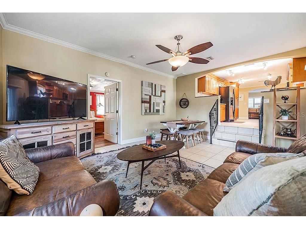 3323 W Walnut Street Tampa FL 33607 TB8443262 image22