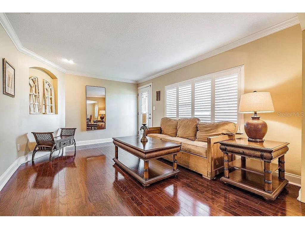 3323 W Walnut Street Tampa FL 33607 TB8443262 image6