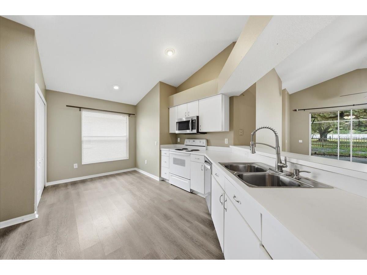 3324 Manor Cove Circle Riverview FL 33578 TB8504445 image22
