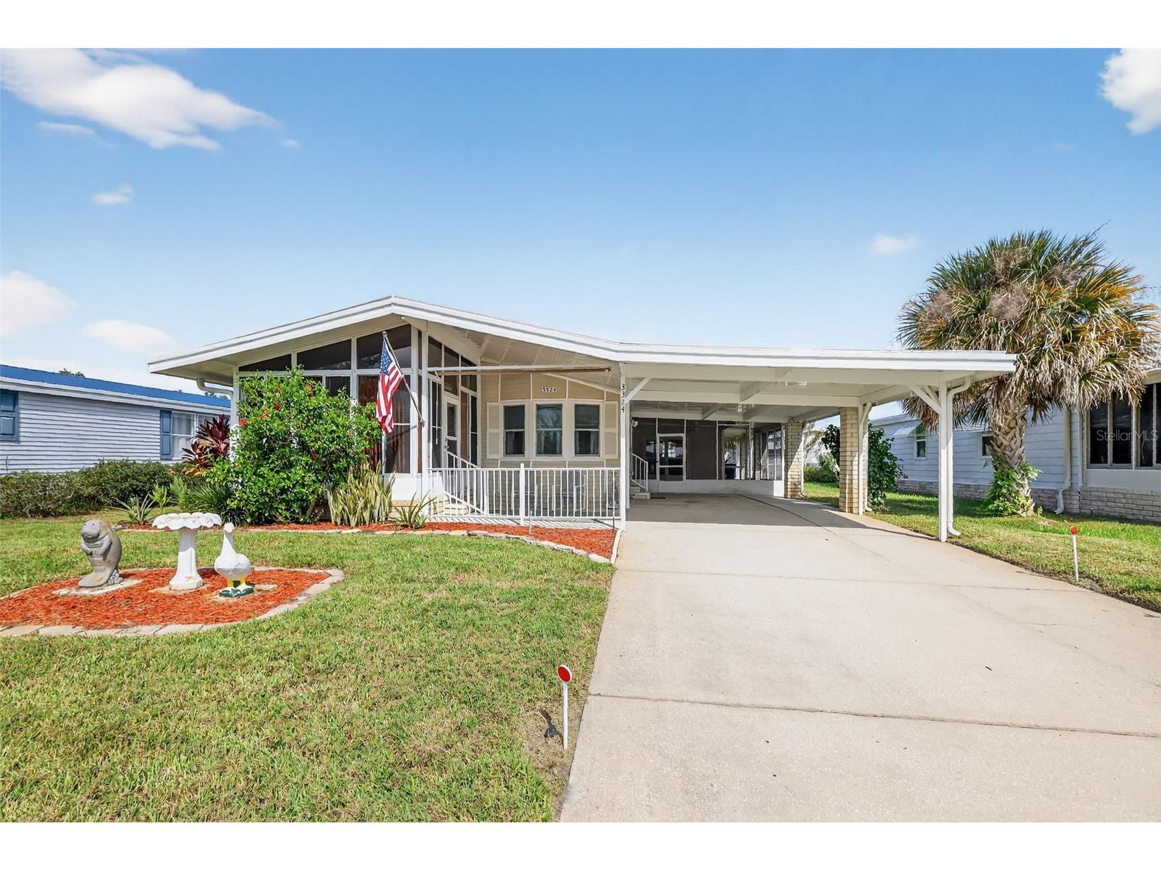 3324 Myakka River Road Tavares FL 32778 G5103357 image1