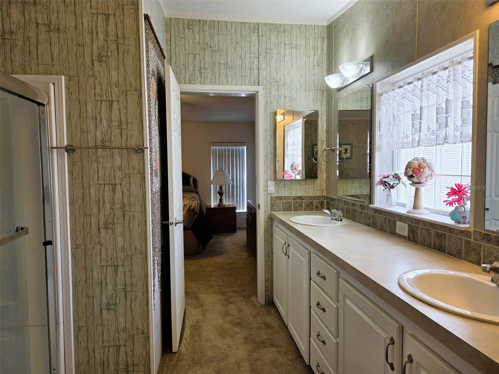 3324 Overcup Oak Terrace Sarasota FL 34237 A4698245 image29