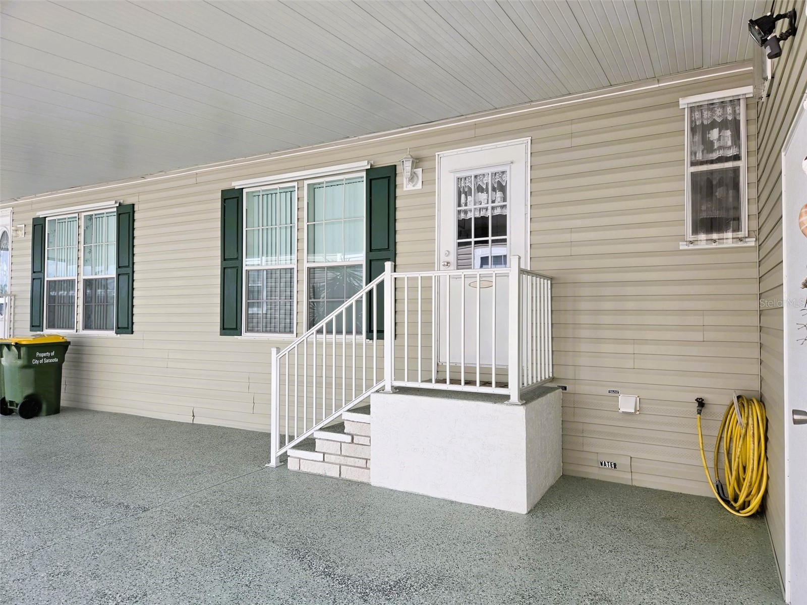 3324 Overcup Oak Terrace Sarasota FL 34237 A4698245 image7