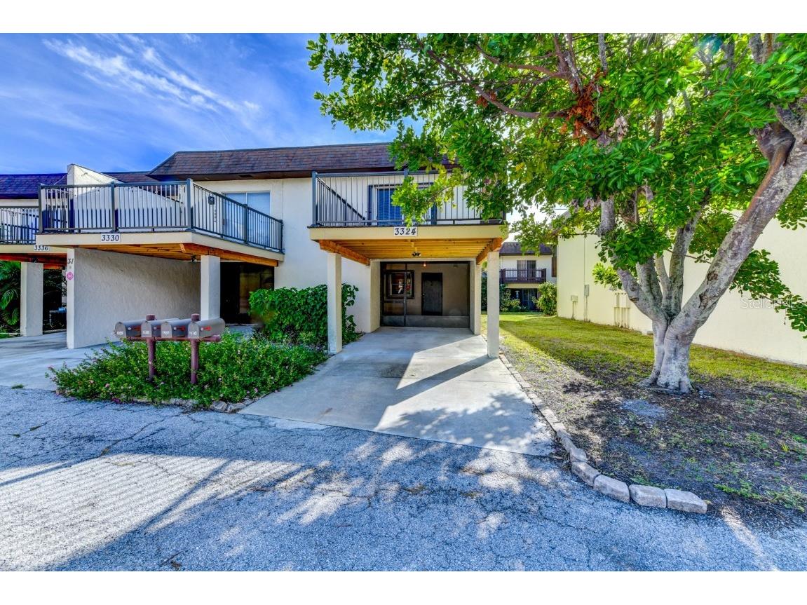 3324 Ramblewood Court #B-31 Sarasota FL 34237 A4593045 image1