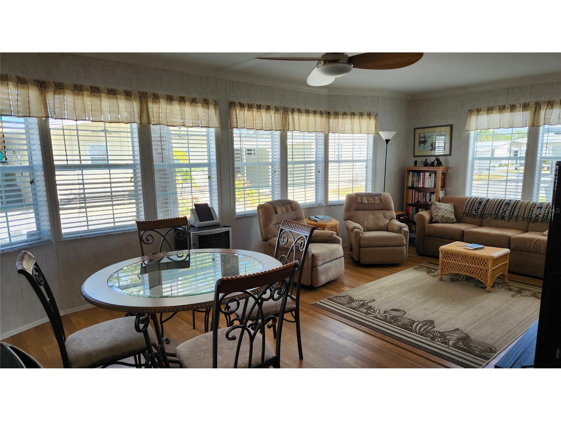 3324 Spanish Oak Terrace Sarasota FL 34237 A4673027 image18