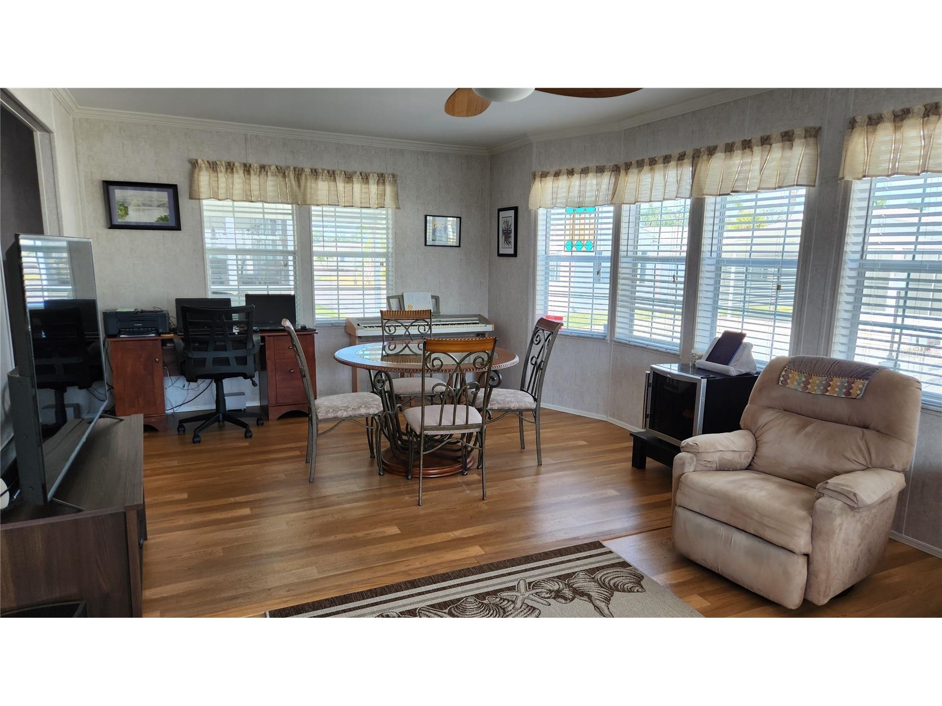 3324 Spanish Oak Terrace Sarasota FL 34237 A4673027 image19