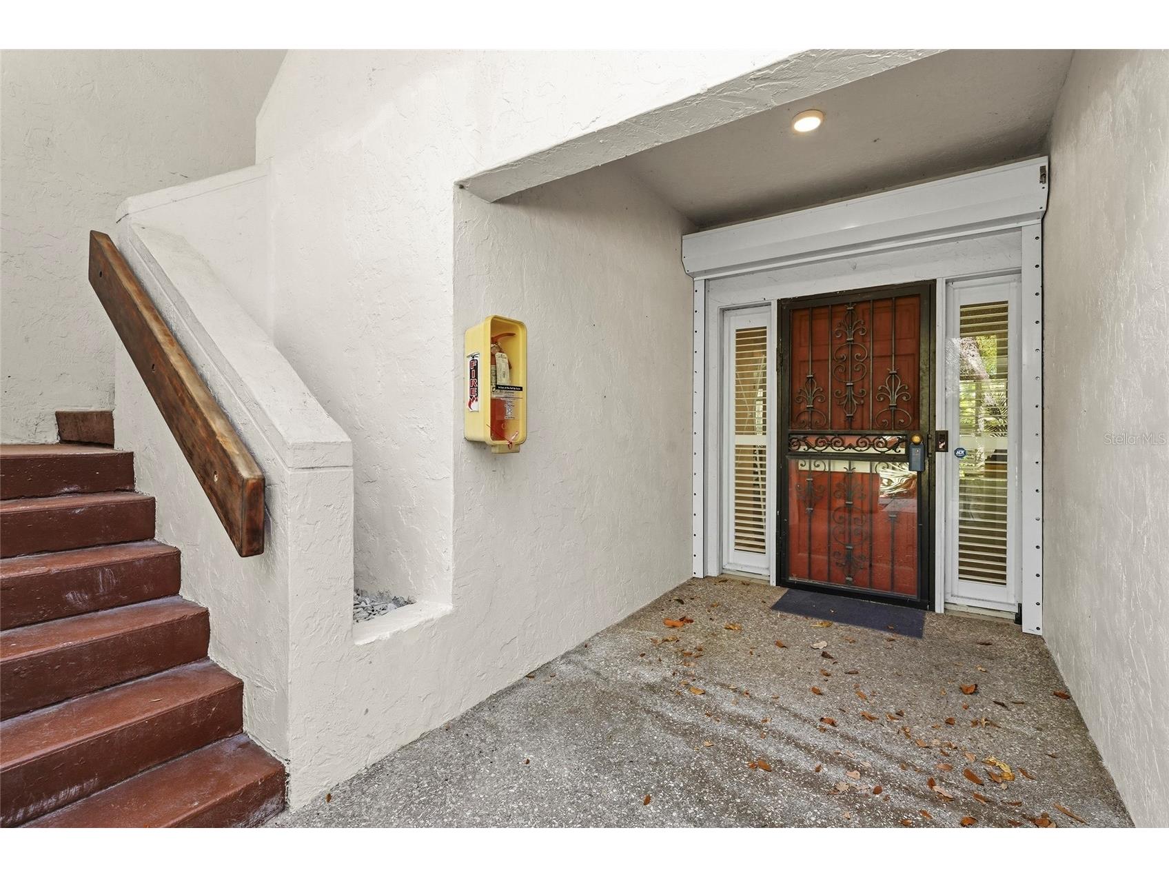 3324 Thornwood Road #3324 Sarasota FL 34231 A4686421 image2