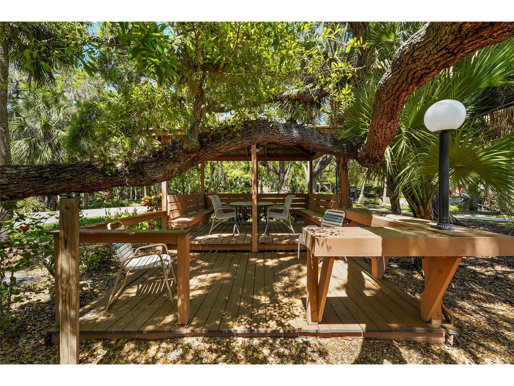 3324 Thornwood Road #3324 Sarasota FL 34231 A4686421 image56