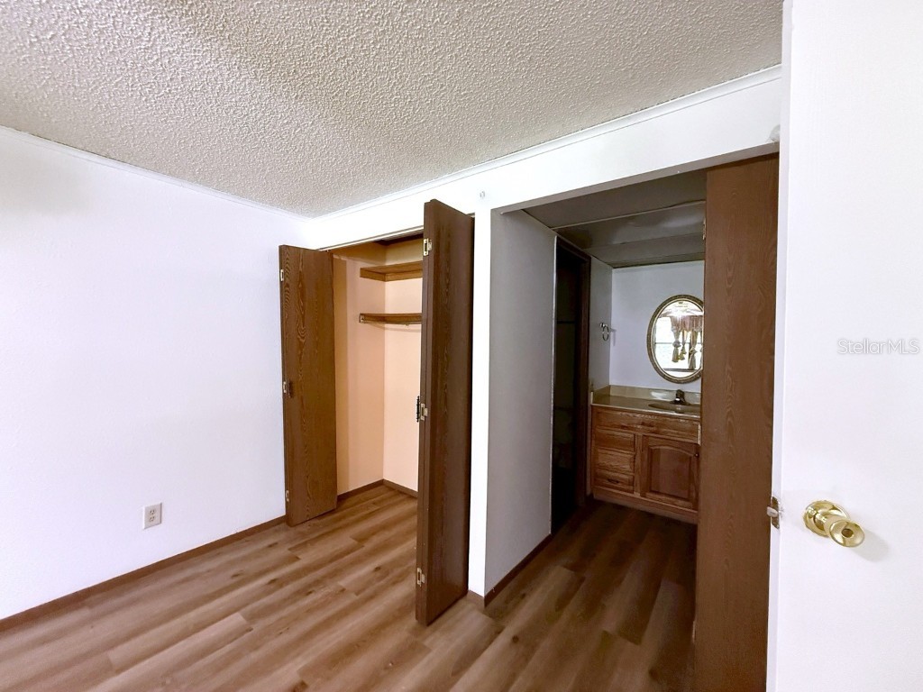 33248 Ridge Manor Boulevard Dade City FL 33523 O6338978 image12