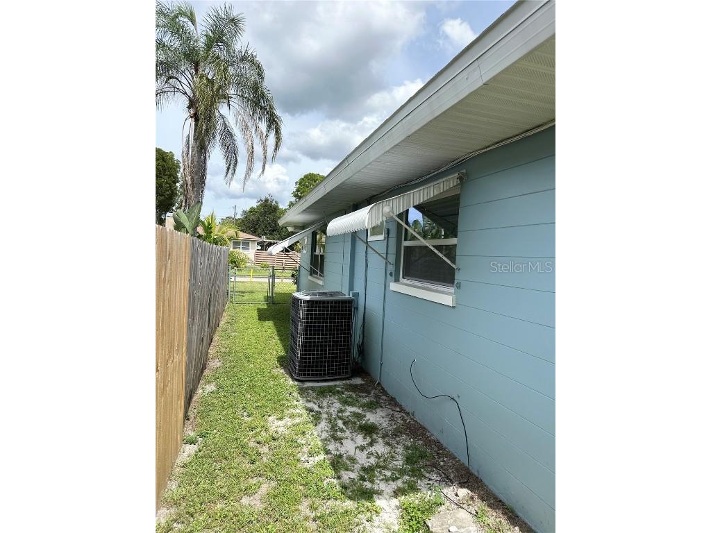3325 2nd Avenue W Bradenton FL 34205 A4665917 image17