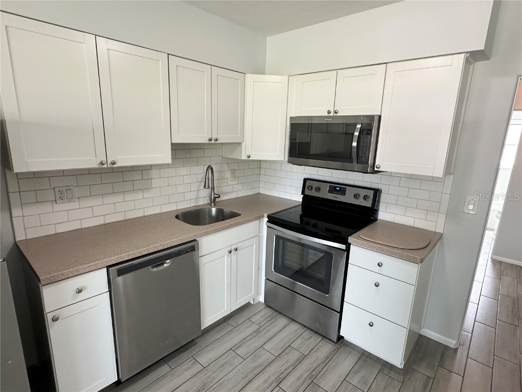 3325 2nd Avenue W Bradenton FL 34205 A4665917 image5