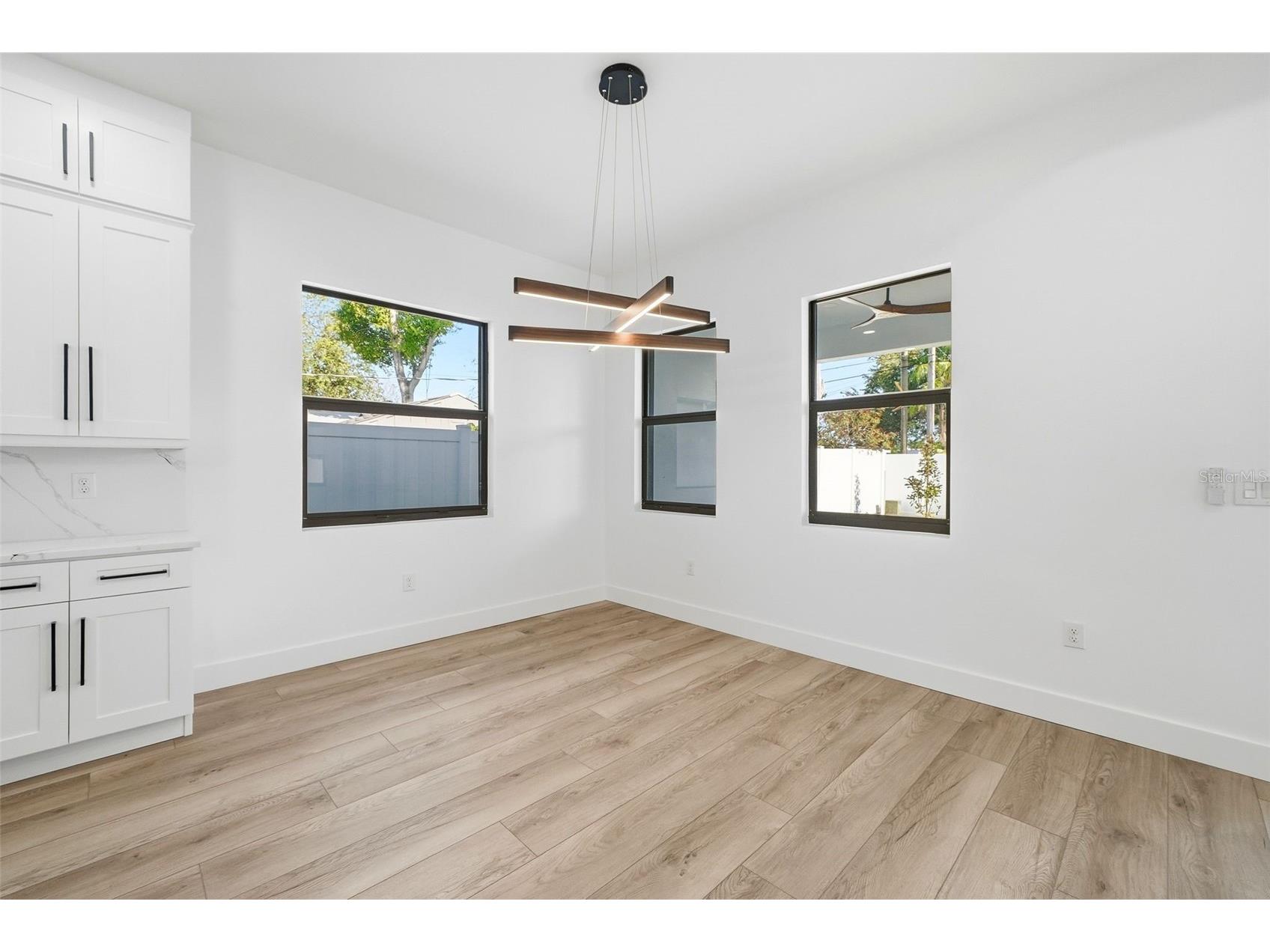 3325 55 Avenue N Saint Petersburg FL 33714 TB8501112 image13