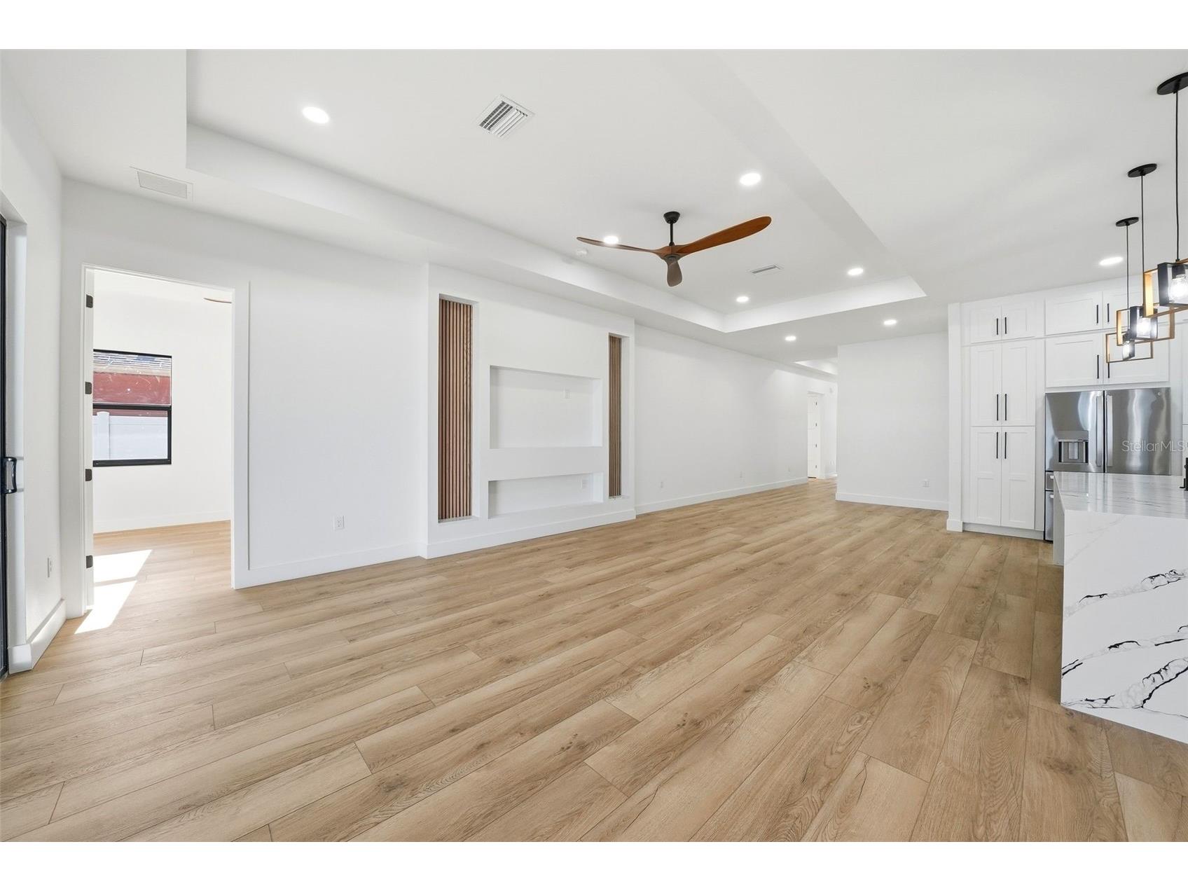 3325 55 Avenue N Saint Petersburg FL 33714 TB8501112 image15