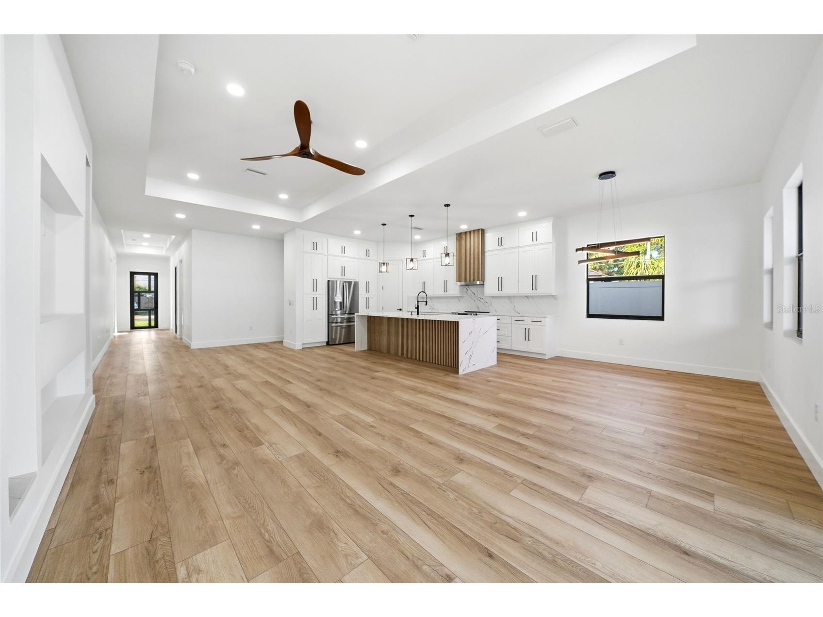3325 55 Avenue N Saint Petersburg FL 33714 TB8501112 image17