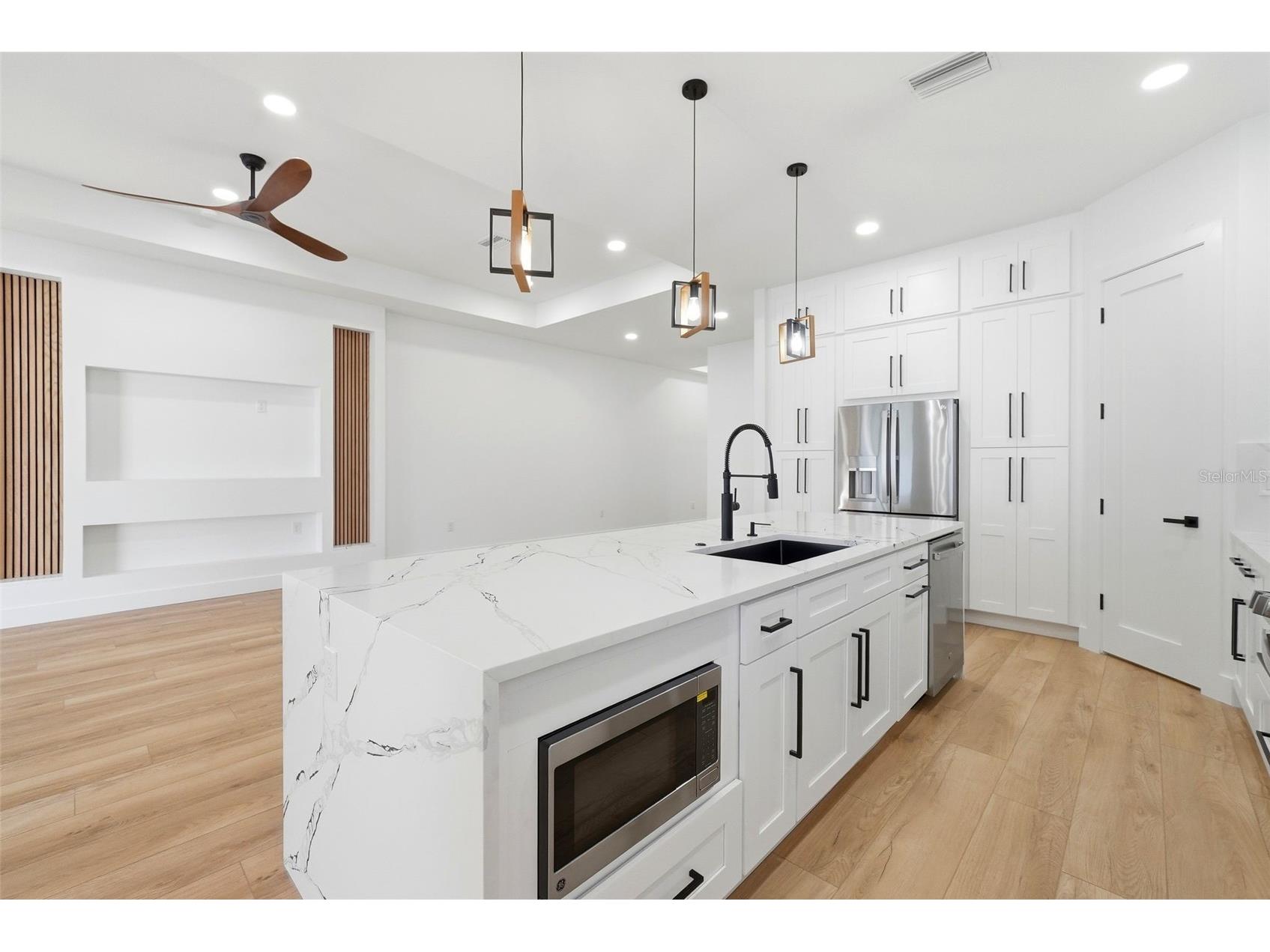 3325 55 Avenue N Saint Petersburg FL 33714 TB8501112 image23