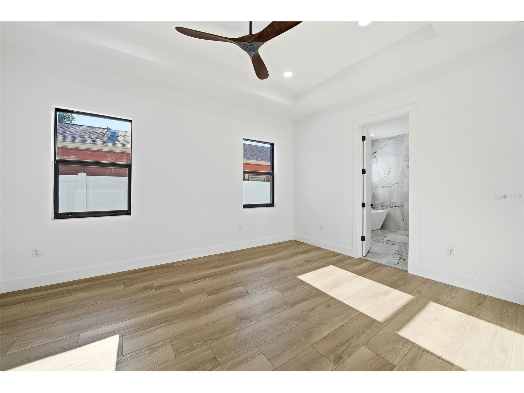 3325 55 Avenue N Saint Petersburg FL 33714 TB8501112 image26