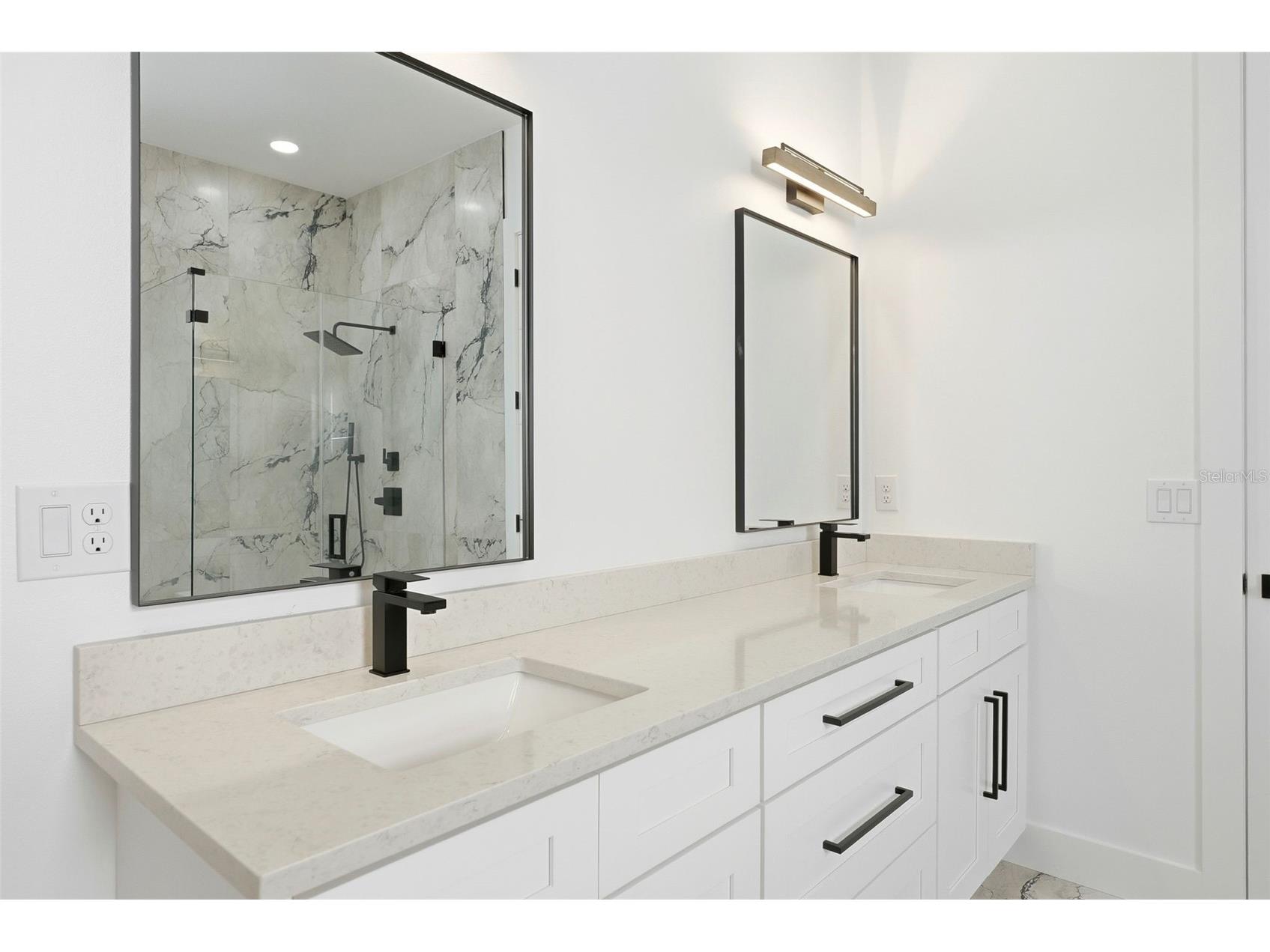 3325 55 Avenue N Saint Petersburg FL 33714 TB8501112 image29