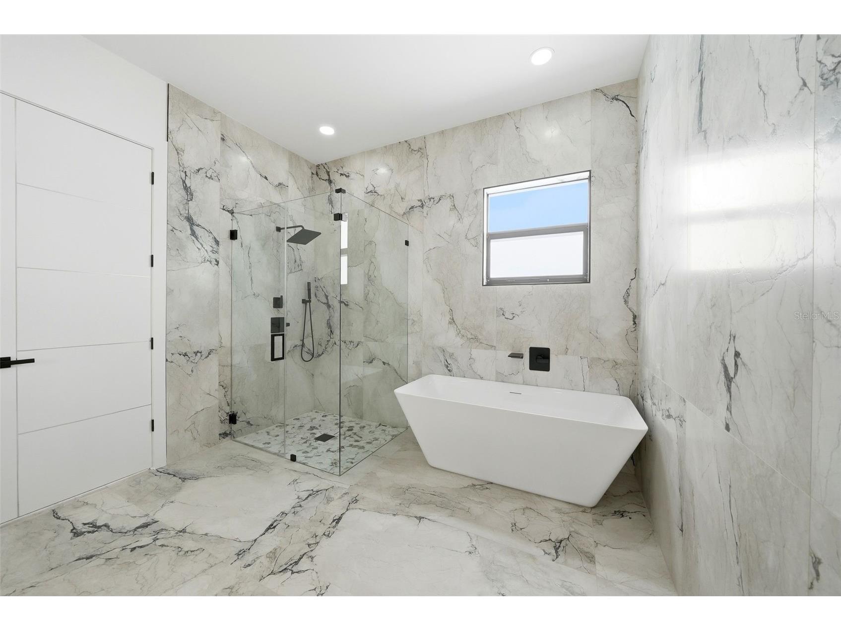 3325 55 Avenue N Saint Petersburg FL 33714 TB8501112 image32