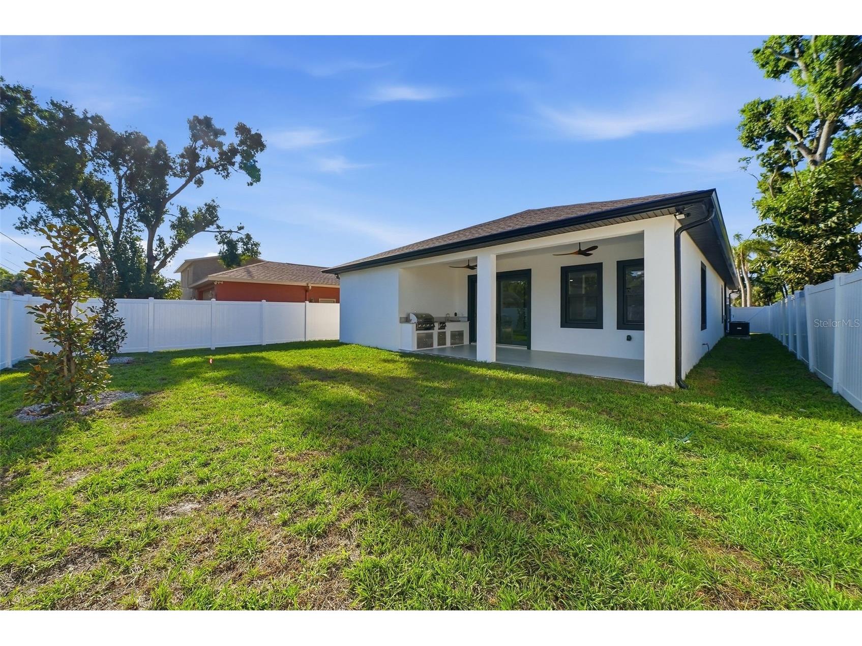 3325 55 Avenue N Saint Petersburg FL 33714 TB8501112 image45