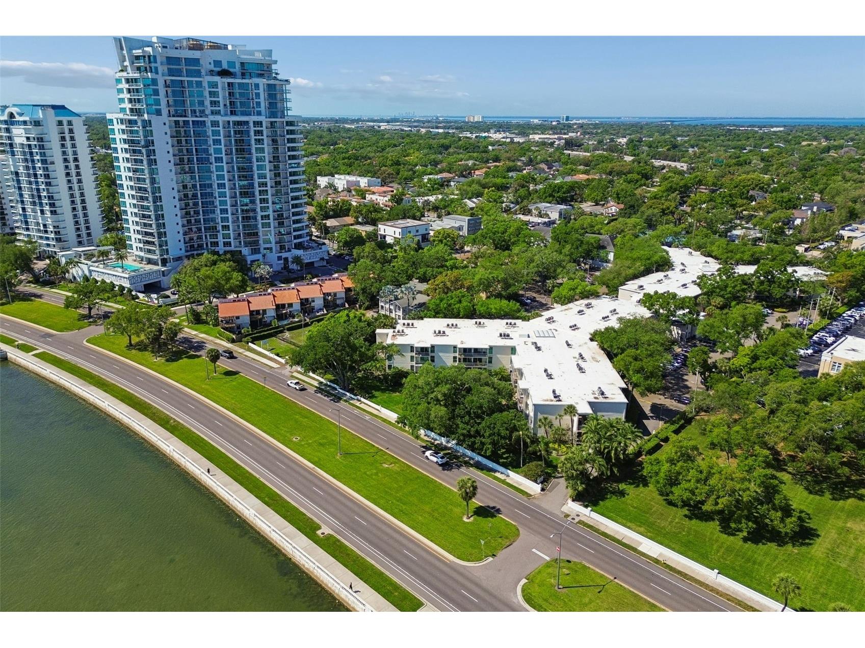 3325 Bayshore Boulevard #A12 Tampa FL 33629 TB8492197 image39
