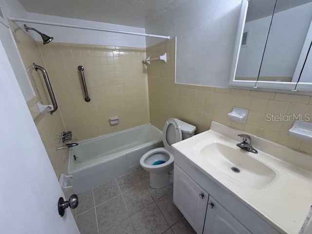 3325 Bee Ridge Road #4A Sarasota FL 34239 A4686410 image9