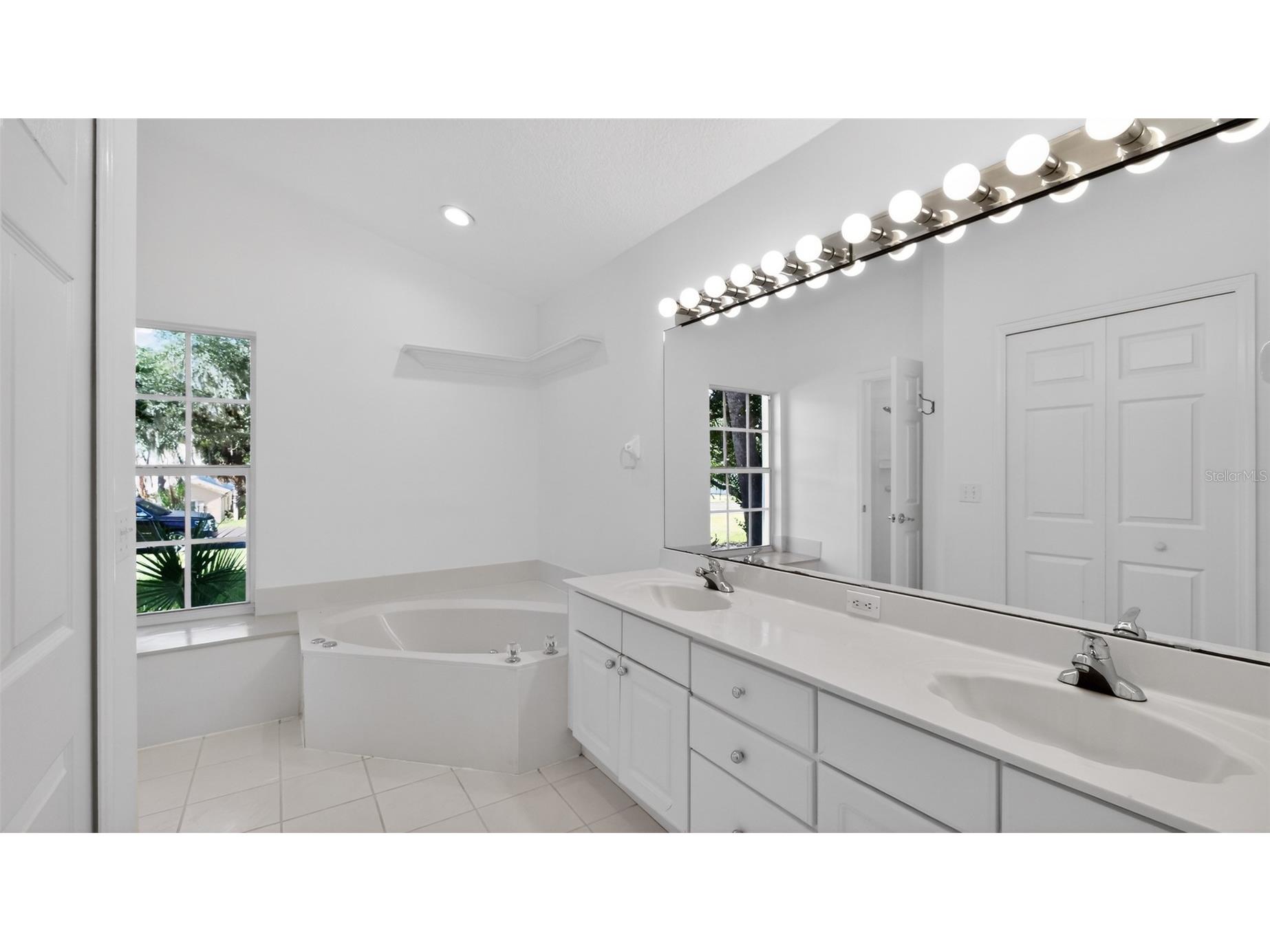 3325 Indian Trail Eustis FL 32726 TB8515416 image7