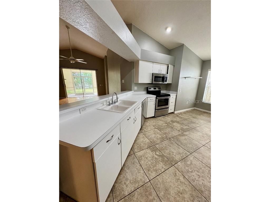 3325 Manor Cove Circle Riverview FL 33578 TB8434275 image8