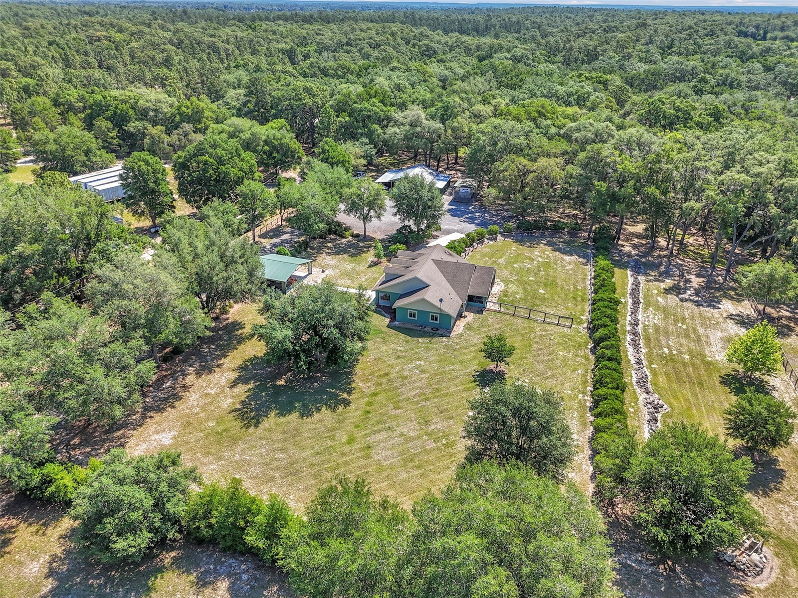 3325 S Hwy 314a Ocklawaha FL 32179 OM724052 image22