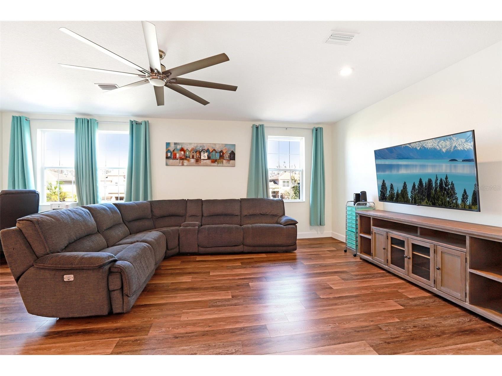 3326 Acacia Bay Avenue Wesley Chapel FL 33543 TB8485507 image31