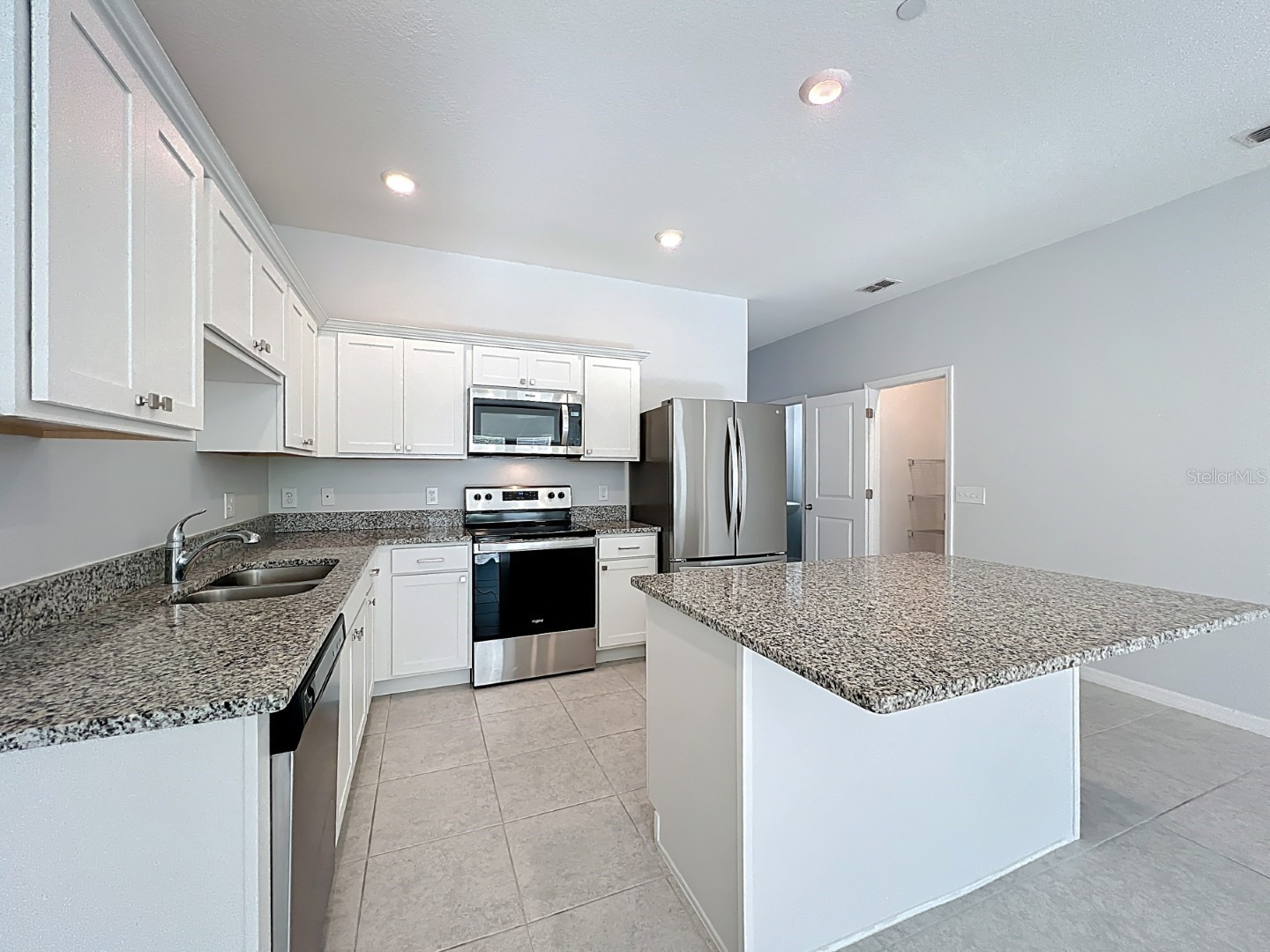 3326 Azolla Street Orlando FL 32808 S5148435 image11