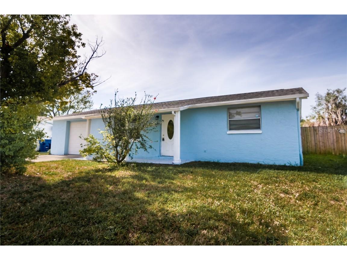 3326 Garfield Dr Holiday FL 34691 W7855082 image1