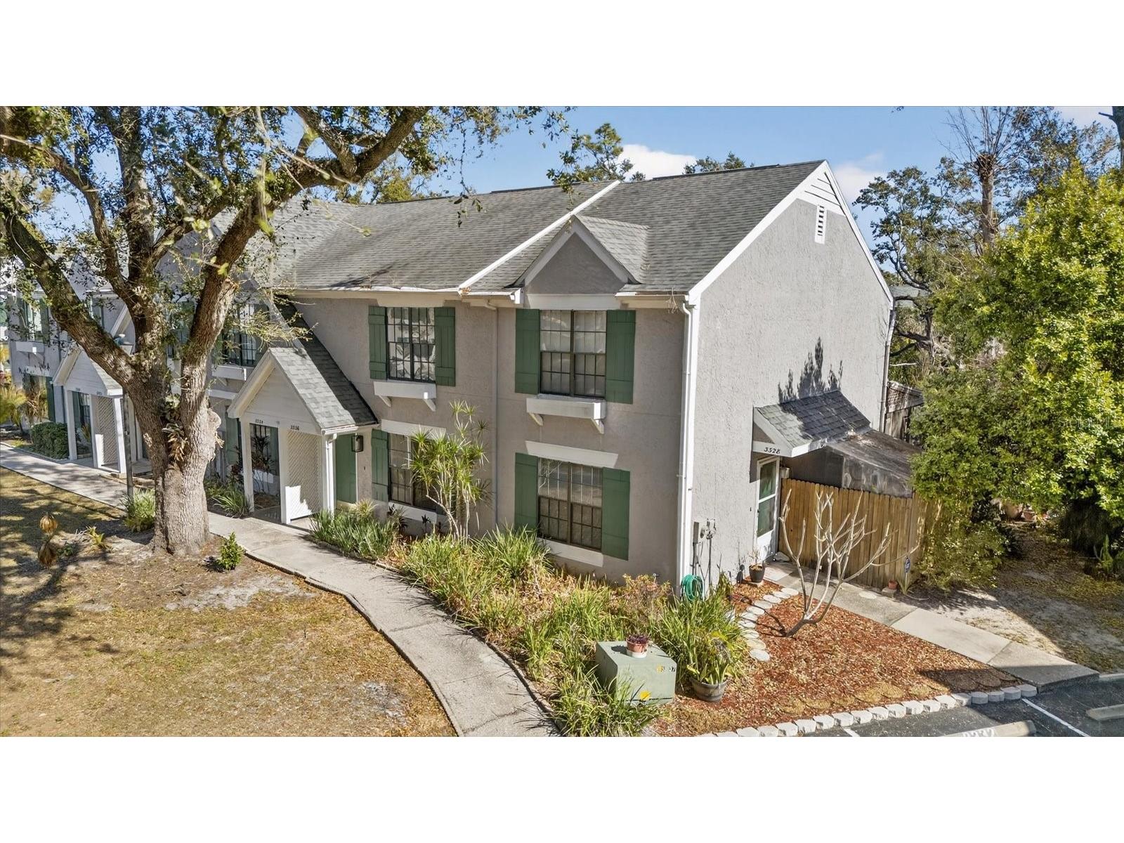 3326 Laurel View Drive Brandon FL 33511 TB8473982 image1